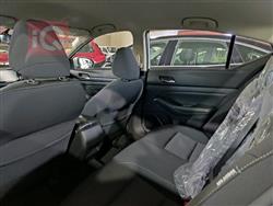 نيسان ألتيما